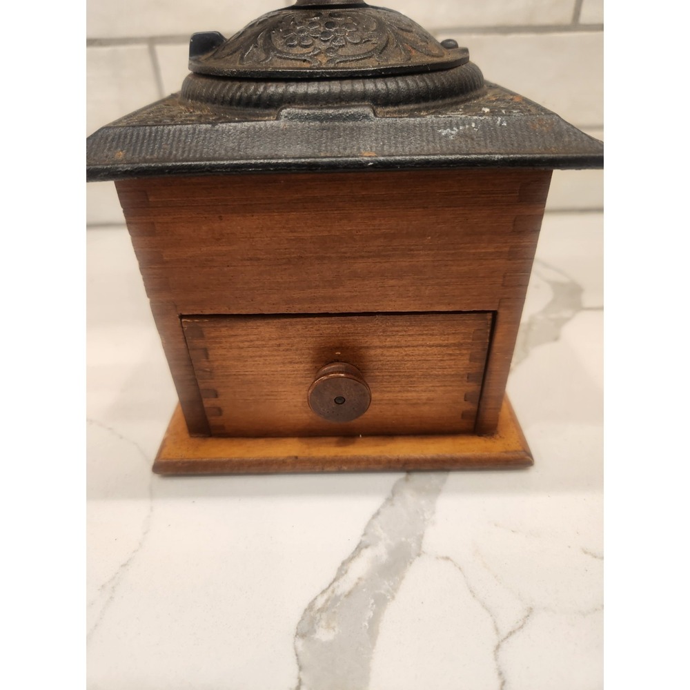 Vintage Cast Iron Wood Knob Hand Crank Wooden Coffee Grinder Bean Mill Farmhouse - Picture 4 of 12